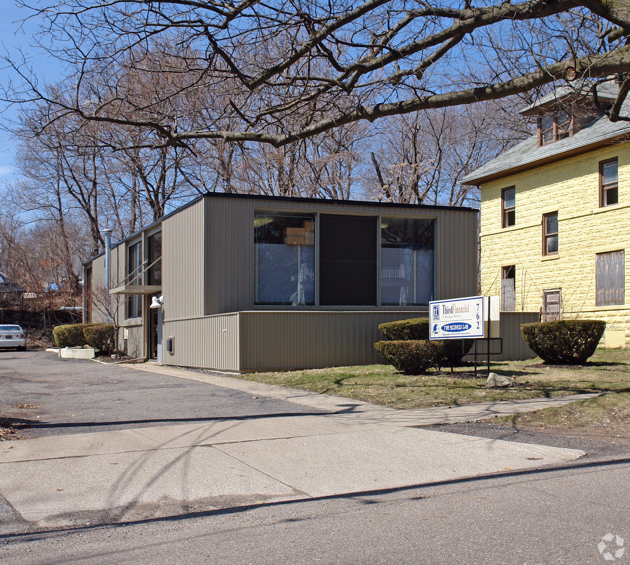 762 Mallison Ave, Akron, OH à vendre Photo principale- Image 1 de 1