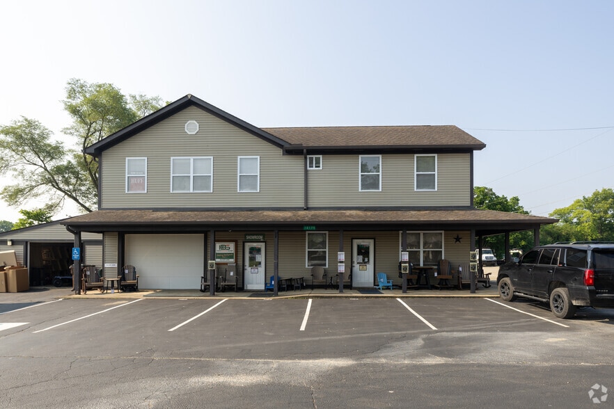 10175 Harrison Ave, Harrison, OH for lease - Primary Photo - Image 1 of 5
