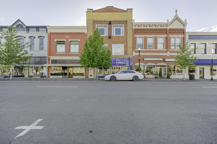 831 Main St, Dallas, OR à vendre - Photo du bâtiment - Image 1 de 1