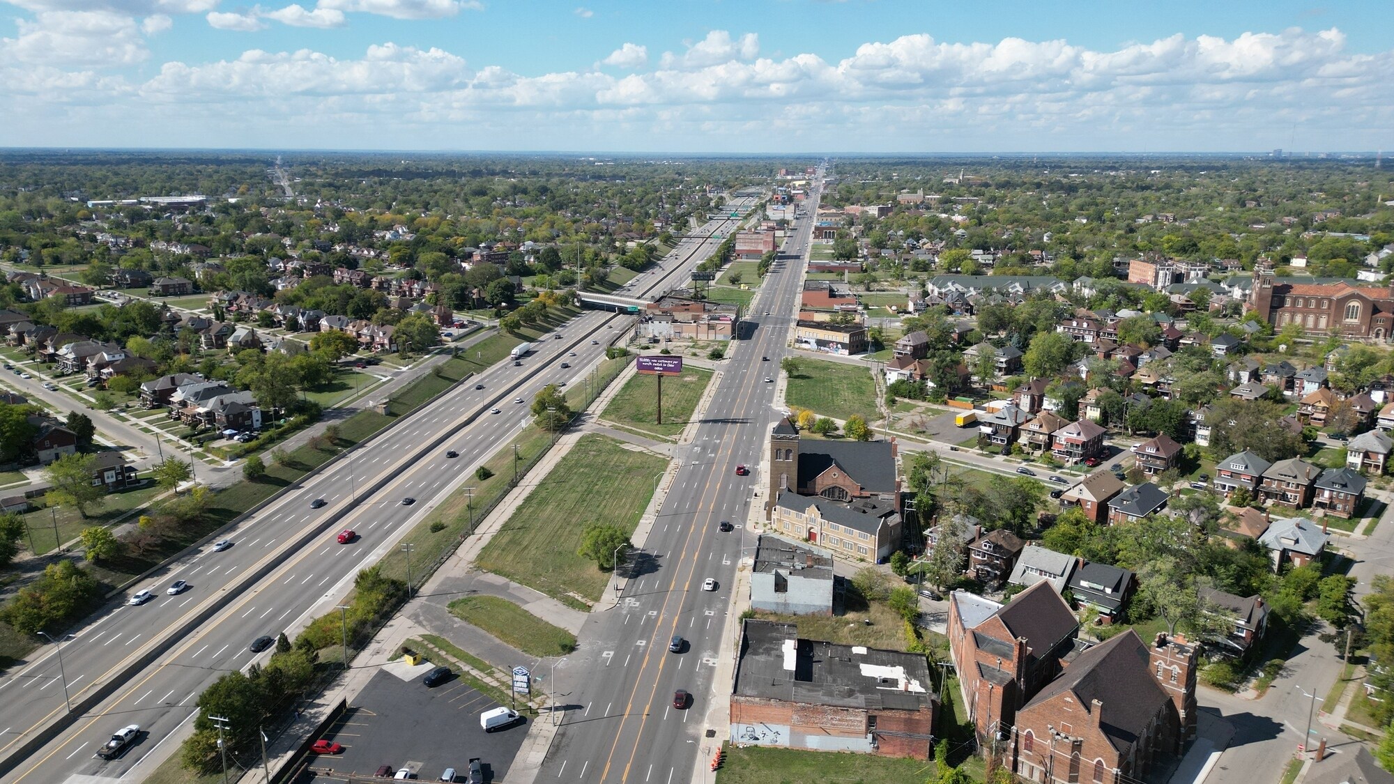 8359 Grand River Avenue, Detroit, MI à vendre Photo principale- Image 1 de 5