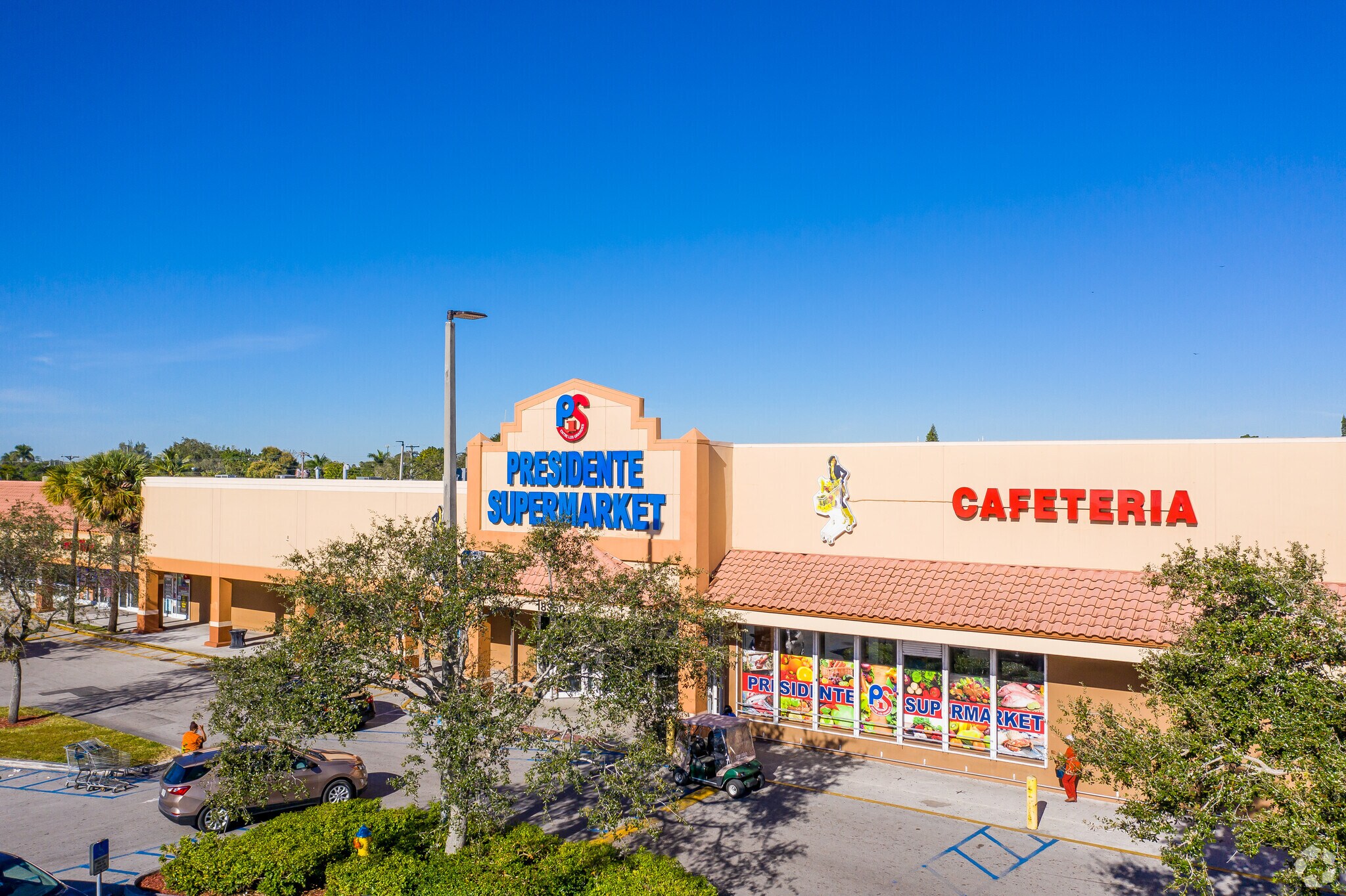 18302-18380 NW 7th Ave, Miami, FL à louer Photo du bâtiment- Image 1 de 12