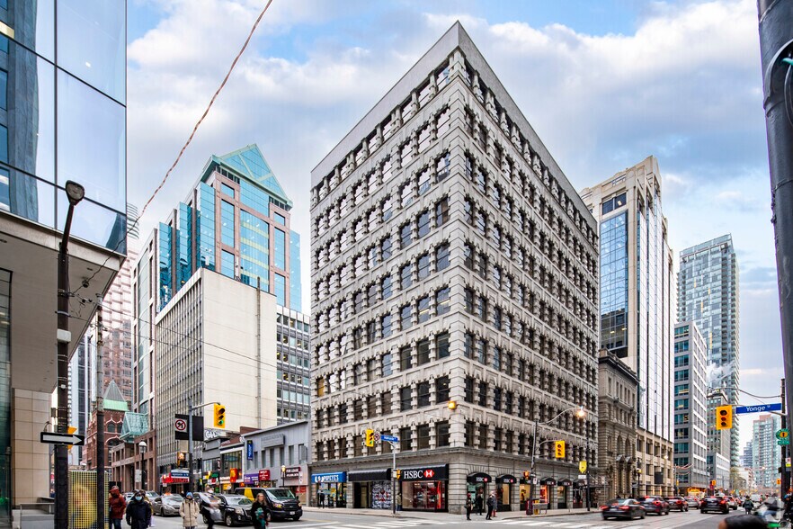 6 Adelaide St E, Toronto, ON à louer - Photo du bâtiment - Image 1 de 5