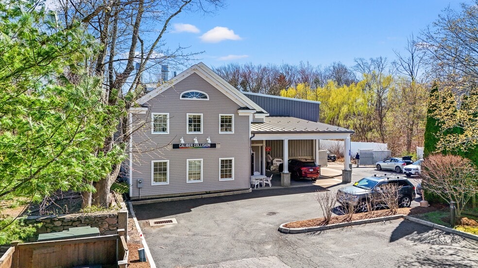 27R Catoonah Street, Ridgefield, CT for sale - Building Photo - Image 3 of 7