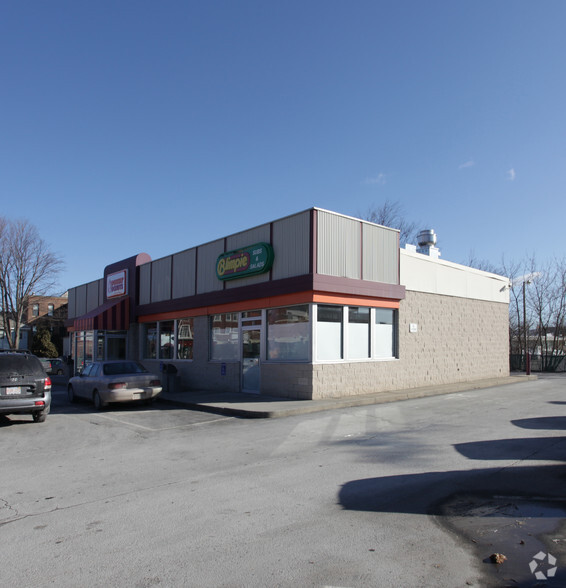 18 1st St, Pittsfield, MA for lease - Primary Photo - Image 1 of 2