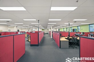 1500 Ferntree Gully Rd, Knoxfield for lease Interior Photo- Image 2 of 7