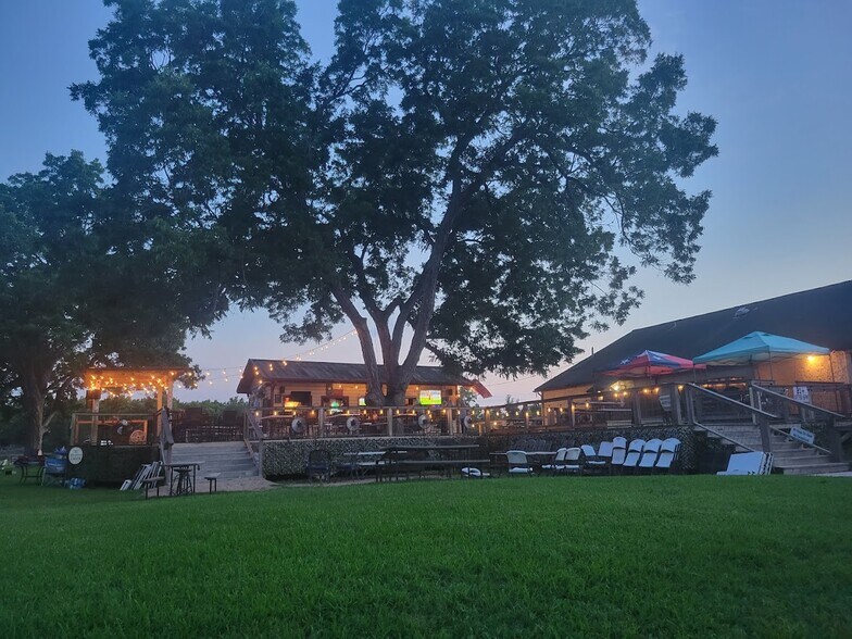 3333 FM 359 Rd, Richmond, TX à vendre - Photo du bâtiment - Image 2 de 20