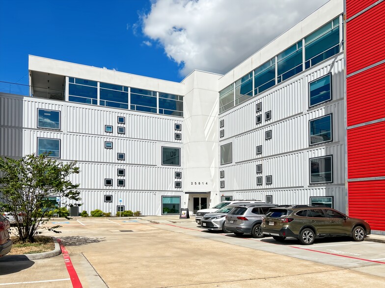 25814 Budde Rd, Spring, TX for lease - Building Photo - Image 2 of 13