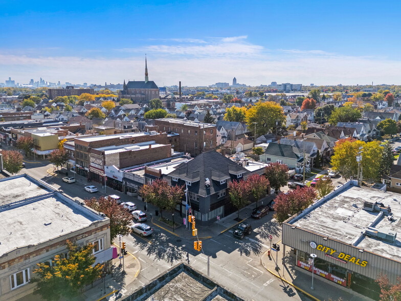 9741 Joseph Campau St, Hamtramck, MI for sale - Building Photo - Image 1 of 14