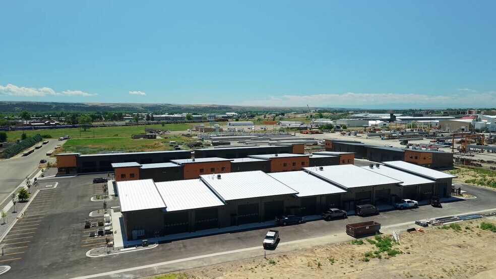 1474-1494 S 30th St W, Billings, MT à louer - Vidéo sur l’inscription commerciale - Image 2 de 2