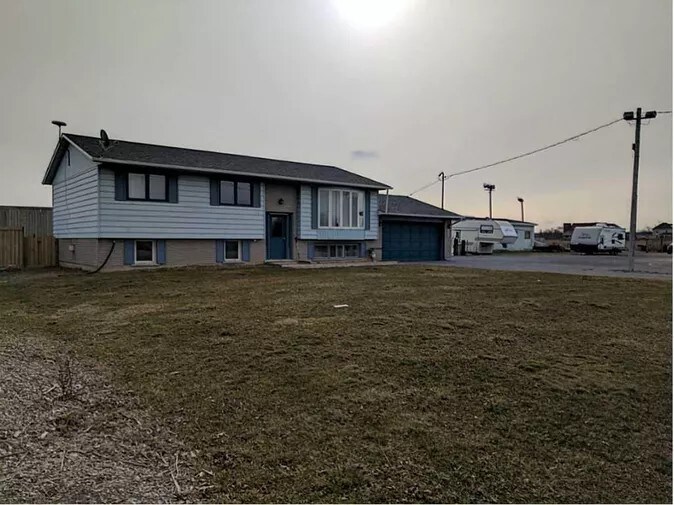 239 Mountain Rd, Grimsby, ON for sale Primary Photo- Image 1 of 1