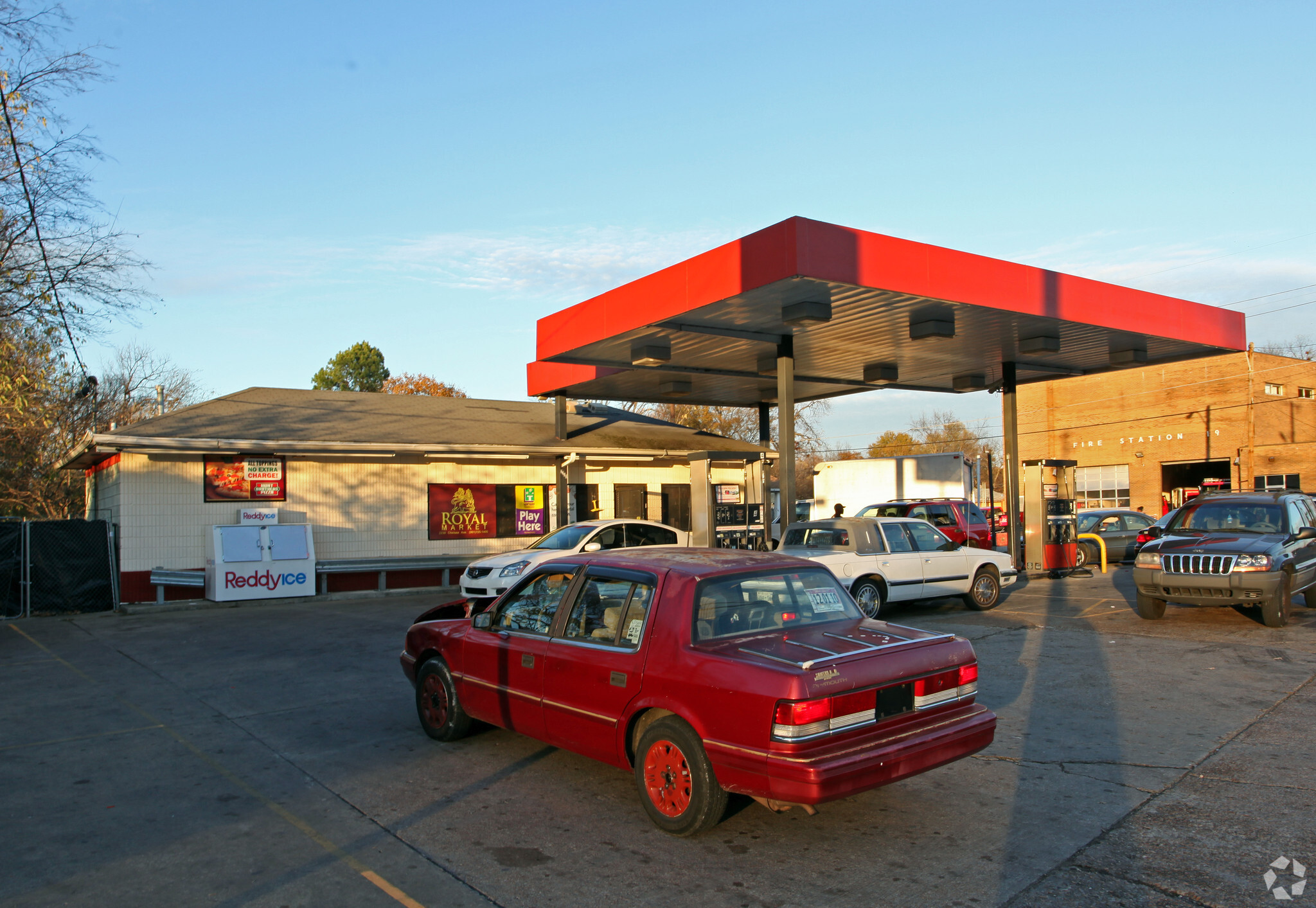 2230 Chelsea Ave, Memphis, TN for sale Primary Photo- Image 1 of 3