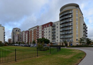 Plus de détails pour Aerodrome Rd, Londres - Commerce de détail à louer