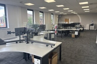 2 Stinsford Rd, Poole for lease Interior Photo- Image 2 of 7