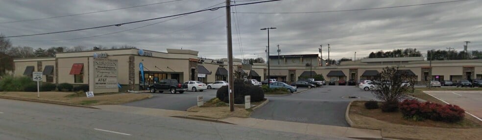 Regency Square Executive Office Center-Haywood Rd Rd, Greenville, SC for lease - Primary Photo - Image 1 of 11