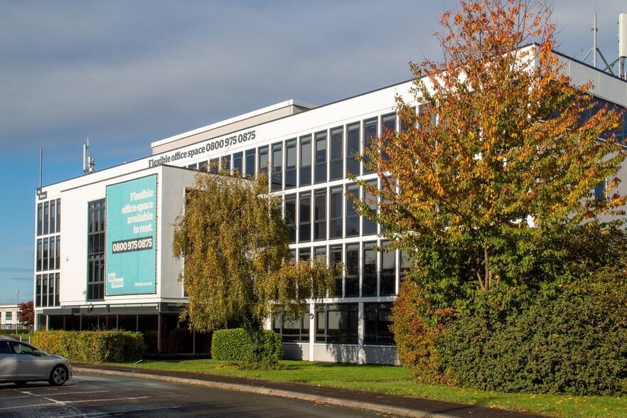 Corinium Ave, Gloucester for lease - Building Photo - Image 2 of 7