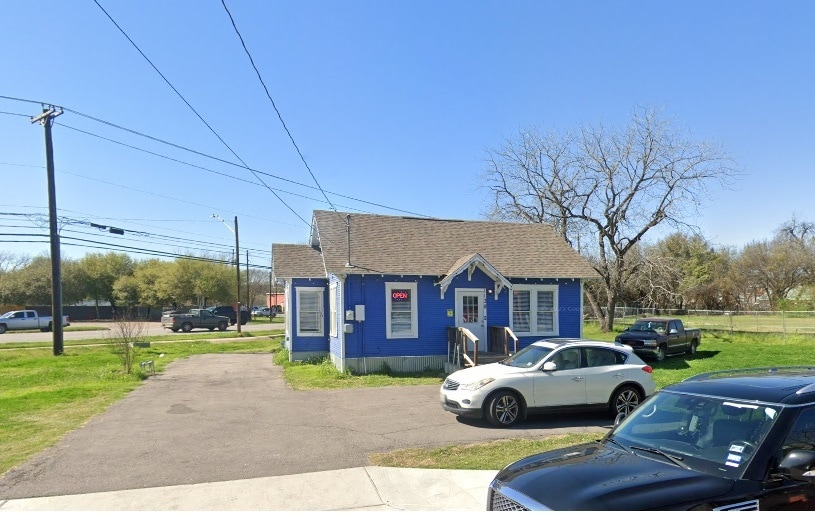 1137 Airport Blvd, Austin, TX for lease - Building Photo - Image 1 of 3
