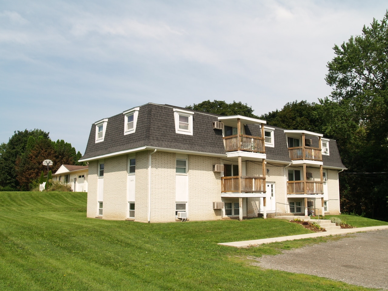 8479-8481 East Ave, Gasport, NY for sale Building Photo- Image 1 of 19