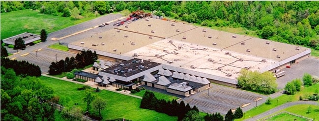 More details for 125 S Greenbush Rd, Orangeburg, NY - Industrial for Lease