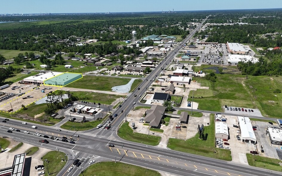 181 Highway 171, Lake Charles, LA for lease - Building Photo - Image 2 of 3