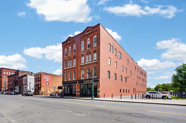 More details for 327-329 W Fayette St, Syracuse, NY - Multiple Space Uses for Lease