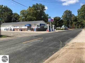 Plus de détails pour 10673 W Saint Charles Rd, Sumner, MI - Commerce de détail à vendre