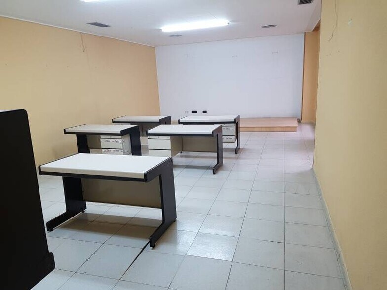 Commerce de détail dans Ontinyent à vendre - Photo du bâtiment - Image 3 de 13