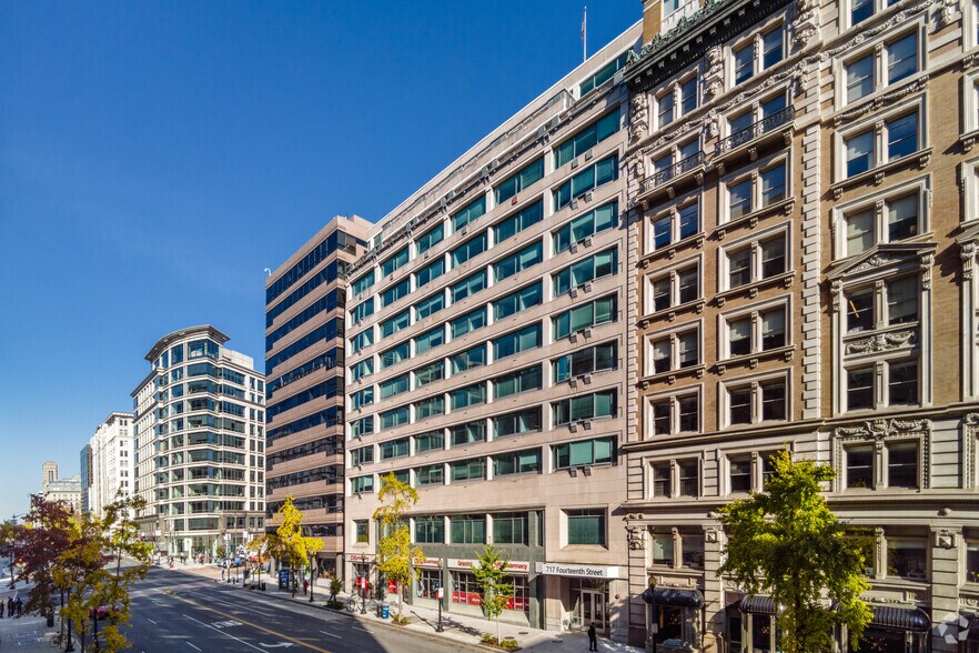 717 14th St NW, Washington, DC à louer - Photo du bâtiment - Image 3 de 4