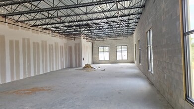 1811 Blanding Blvd, Middleburg, FL à louer Photo intérieure- Image 2 de 8