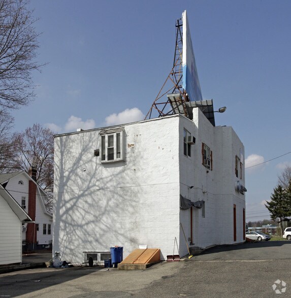 397 W Mt Pleasant Ave, Livingston, NJ à vendre - Photo du bâtiment - Image 2 de 4