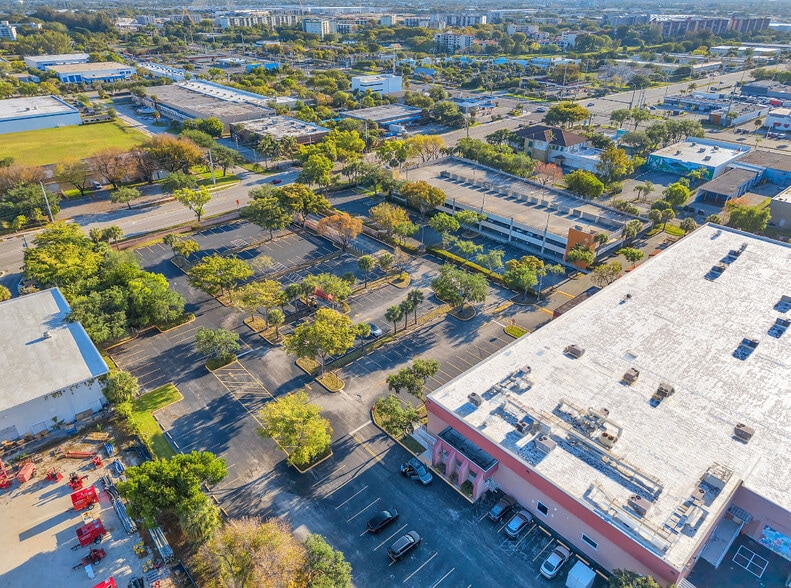 1100 W McNab Rd, Fort Lauderdale, FL for sale - Aerial - Image 2 of 3