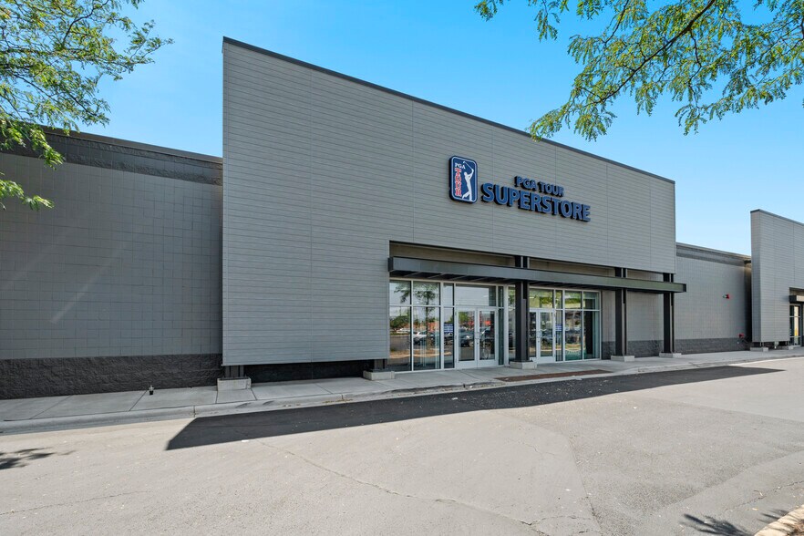 1737 W Fullerton Ave, Chicago, IL for sale - Building Photo - Image 3 of 8