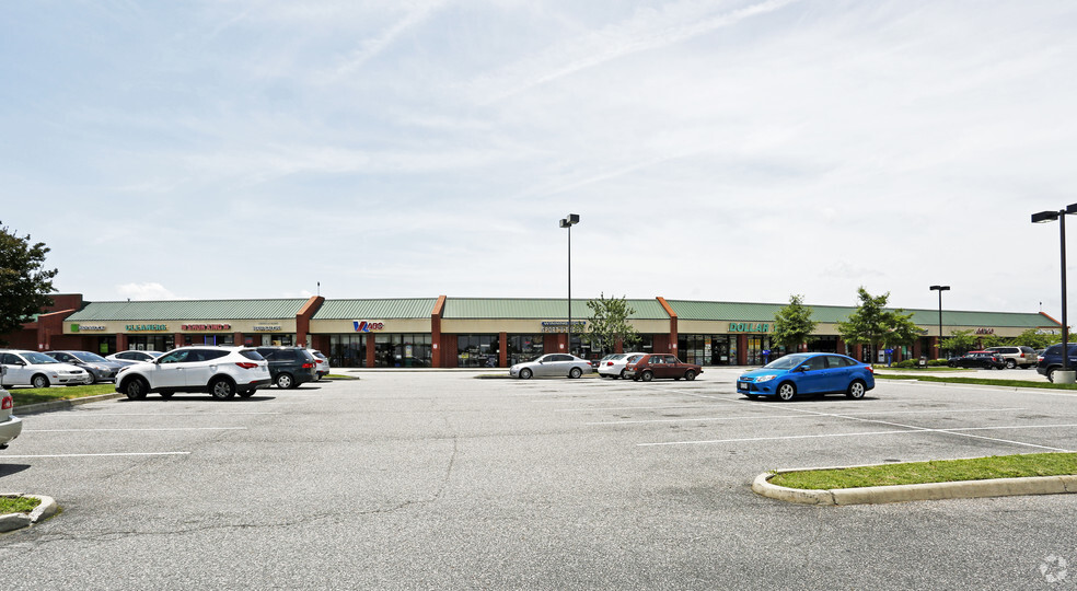 2815 Godwin Blvd, Suffolk, VA for lease - Building Photo - Image 3 of 4