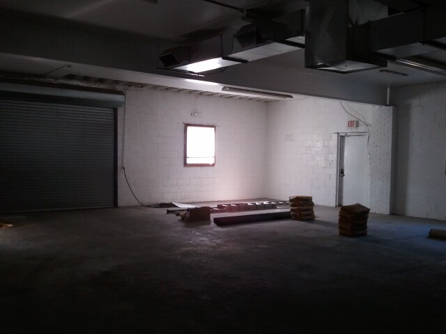 3 Secatoag Ave, Port Washington, NY à louer - Photo intérieure - Image 3 de 16