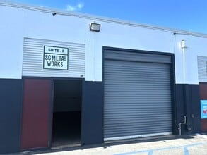 522 W 1st St, Rialto, CA à louer Photo intérieure- Image 1 de 2