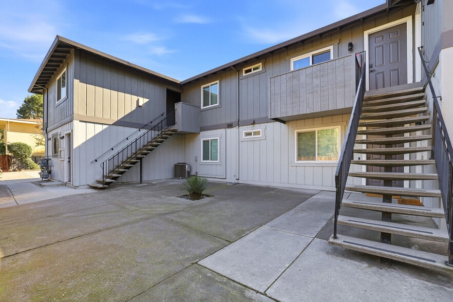 128 E Reed St, San Jose, CA for sale - Building Photo - Image 3 of 24