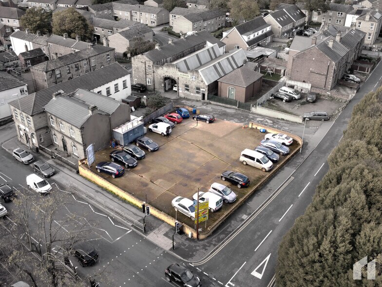 2 Commercial st, Heckmondwike à louer - Photo du bâtiment - Image 1 de 6