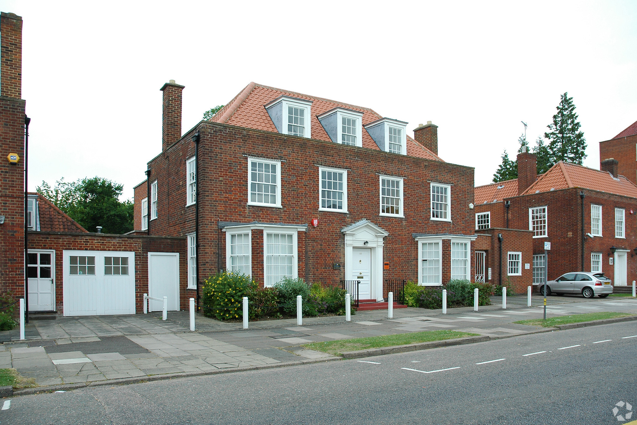 10 Parkway, Welwyn Garden City à vendre Photo principale- Image 1 de 1