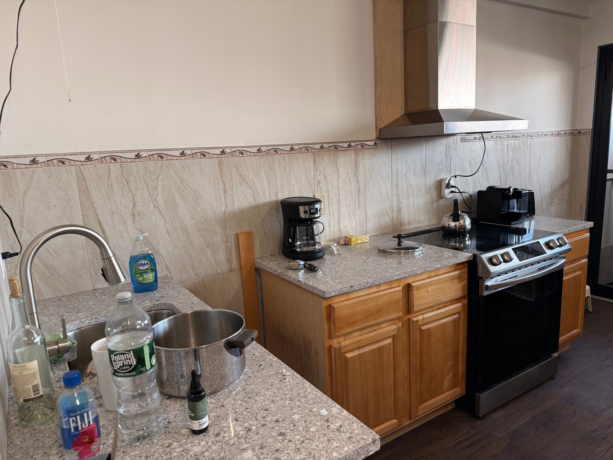 166 Dikeman St, Brooklyn, NY for lease Interior Photo- Image 1 of 5