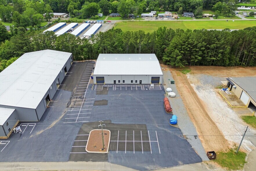 120 Don Westbrook S Ave, Jasper, GA à vendre - Photo du bâtiment - Image 1 de 16