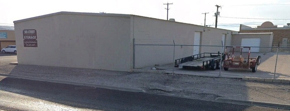 620 E 3rd St, Odessa, TX à vendre - Photo du bâtiment - Image 2 de 3