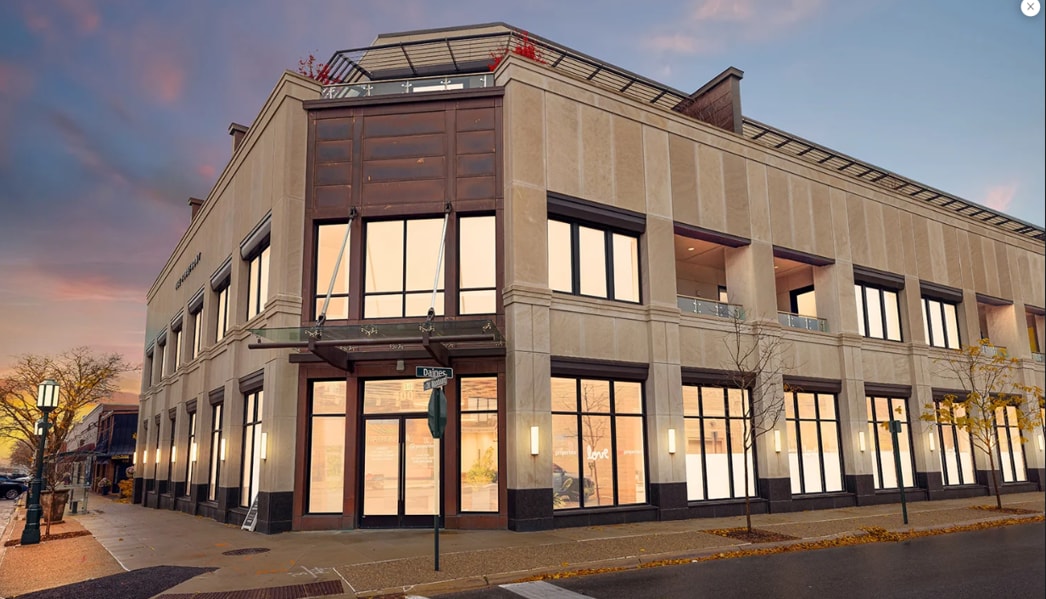 400 S Old Woodward Ave, Birmingham, MI for lease Interior Photo- Image 1 of 1