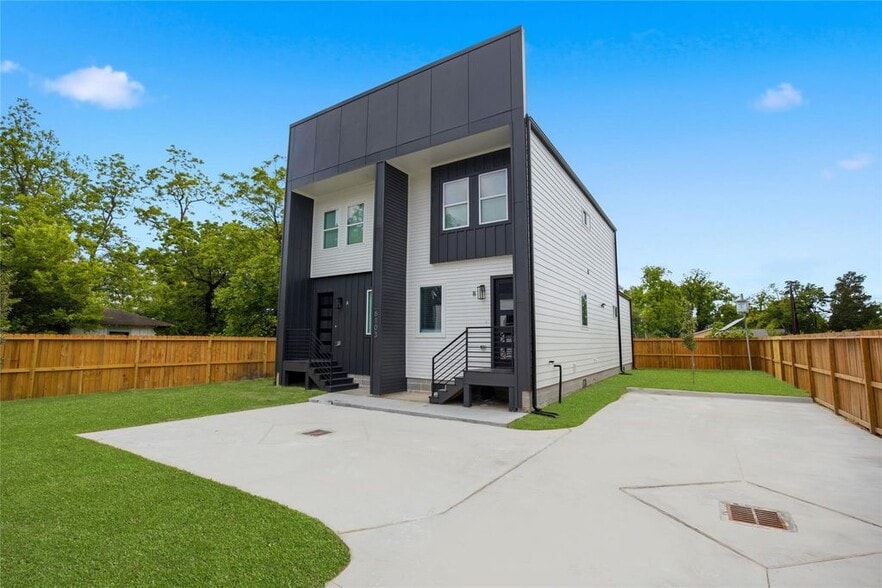 6103 Shotwell st, Houston, TX for sale - Building Photo - Image 2 of 24