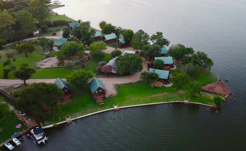 427 Ellison, Buchanan Dam, TX à vendre - Photo du bâtiment - Image 2 de 37