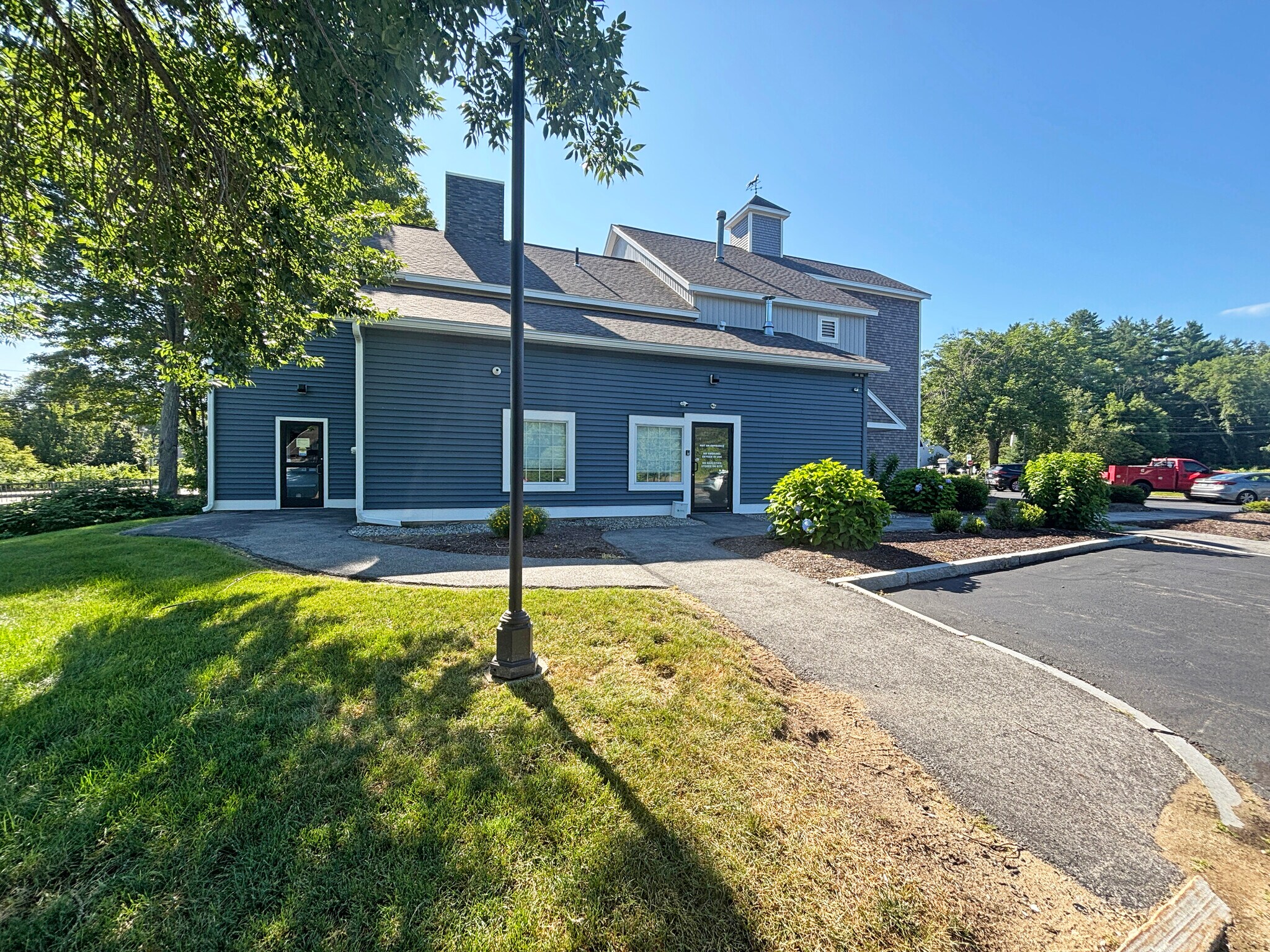 558 Mast Rd, Goffstown, NH à vendre Photo du bâtiment- Image 1 de 1