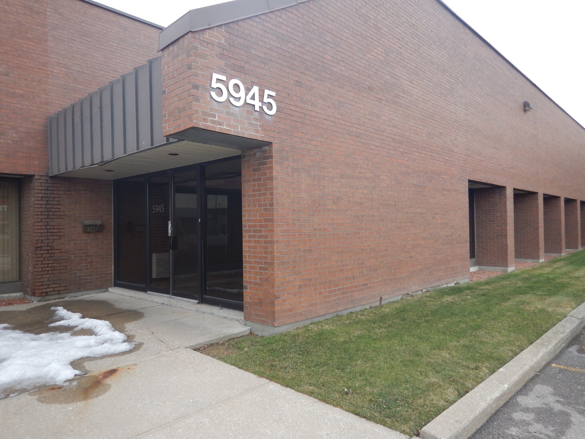 5959-5969 Ambler Dr, Mississauga, ON for sale Building Photo- Image 1 of 1