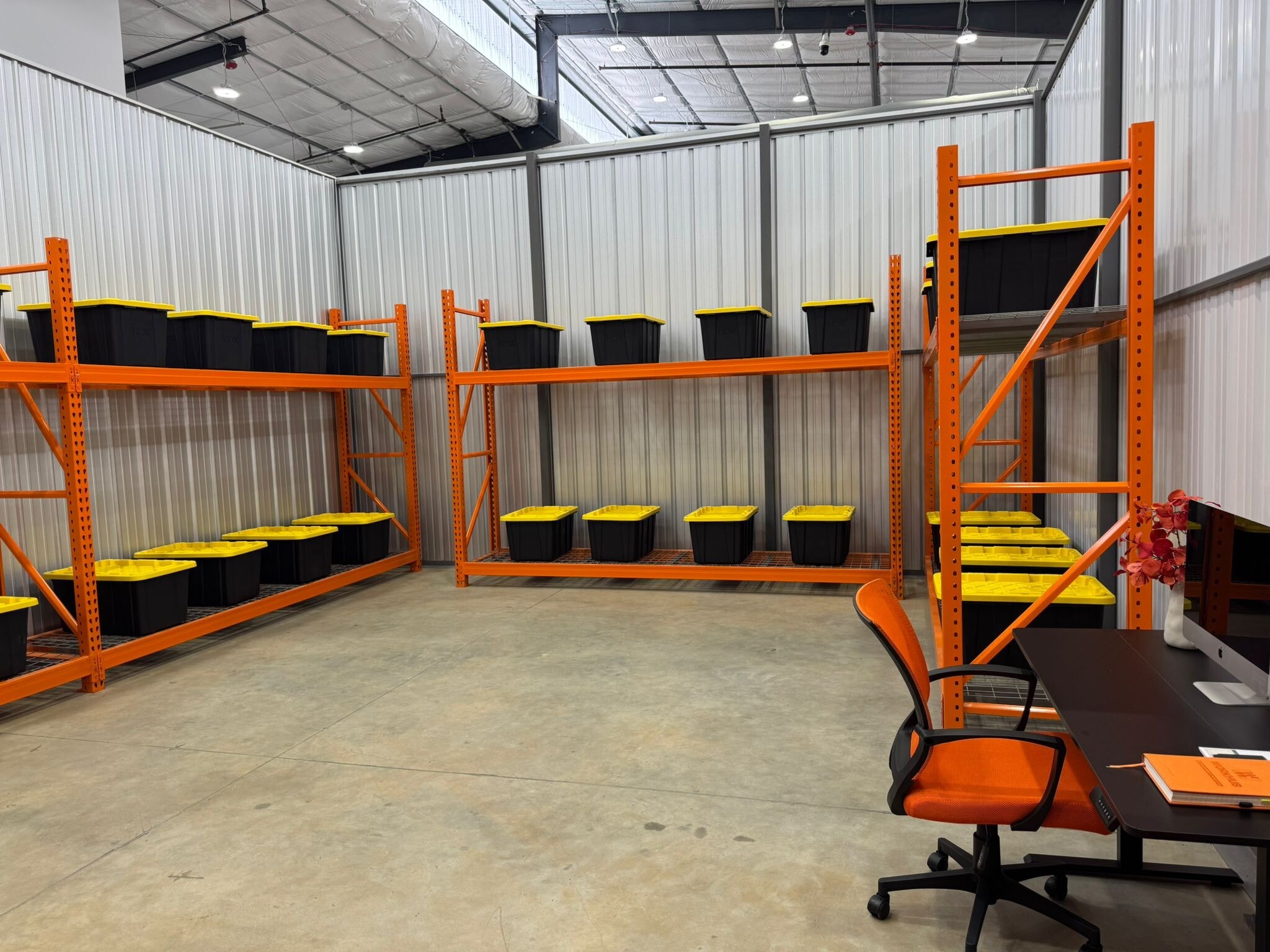 1027 Outpost Dr, Conroe, TX for lease Building Photo- Image 1 of 8