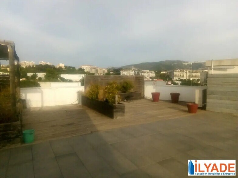 7 Rue Gaston De Flotte, Marseille à louer - Photo du bâtiment - Image 2 de 3