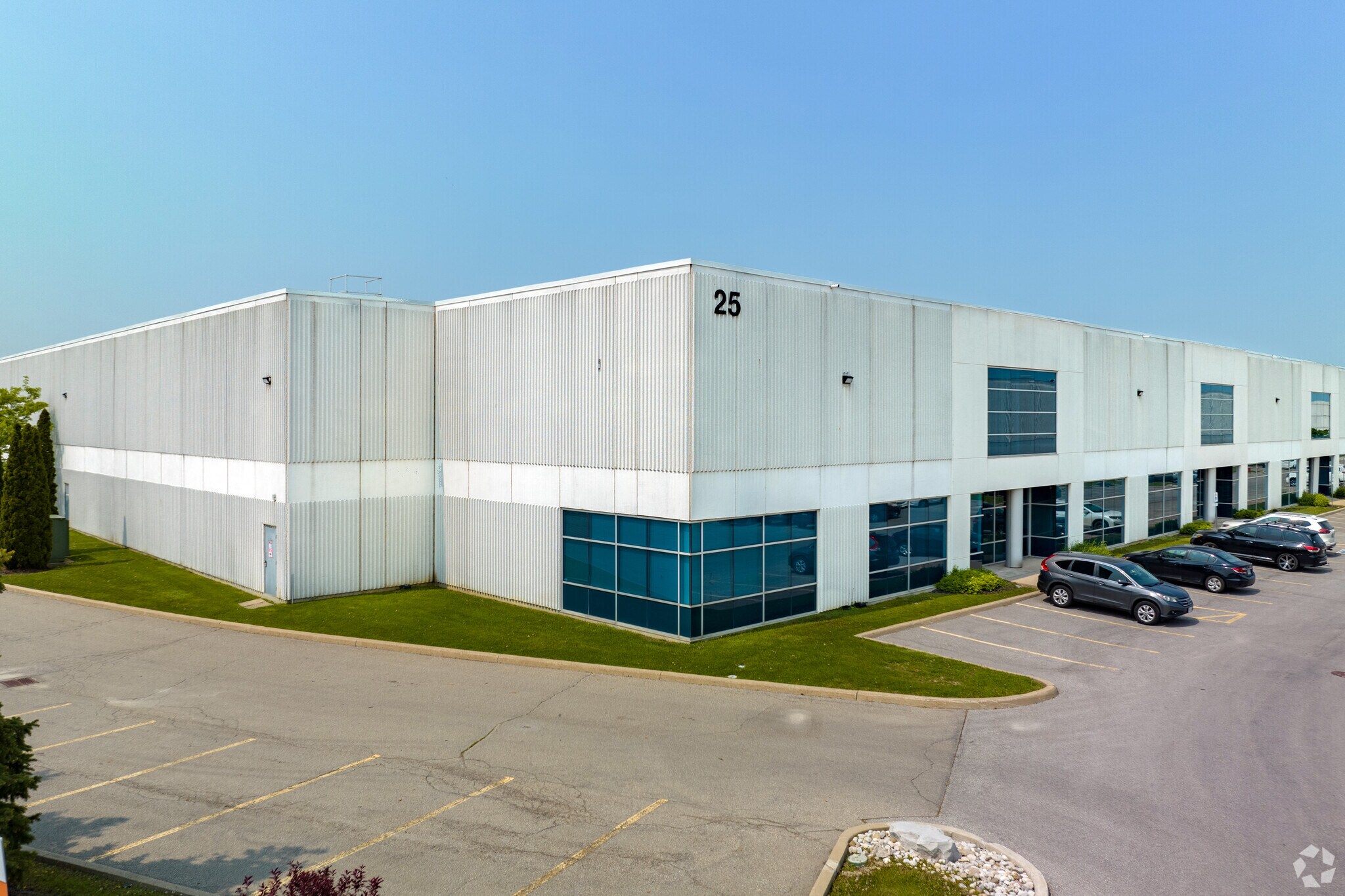 25 Bramtree Ct, Brampton, ON for sale Primary Photo- Image 1 of 1