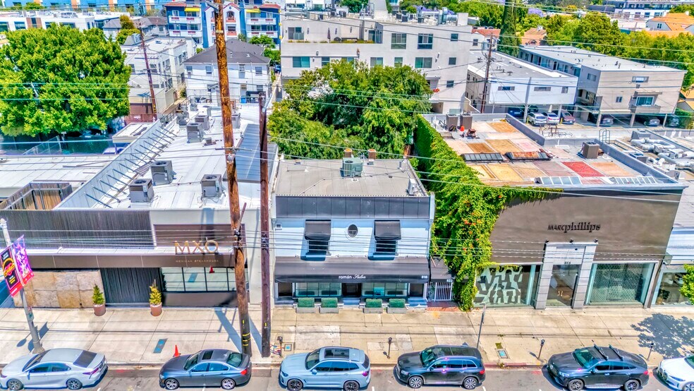 818 N La Cienega Blvd, Los Angeles, CA à louer - Photo du bâtiment - Image 3 de 8