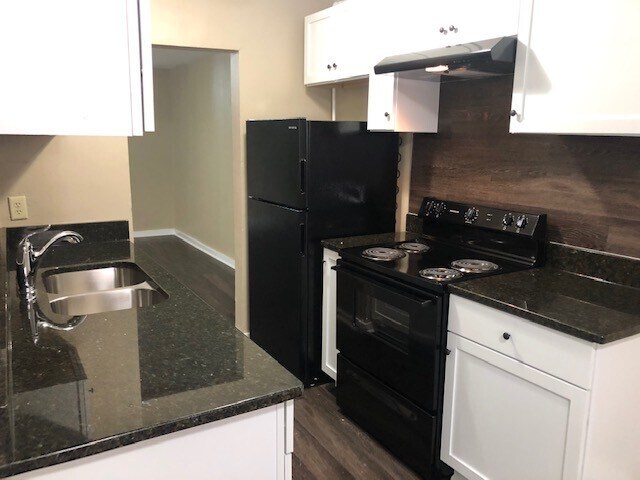 953 Desoto St, Saint Paul, MN à vendre - Photo intérieure - Image 3 de 24